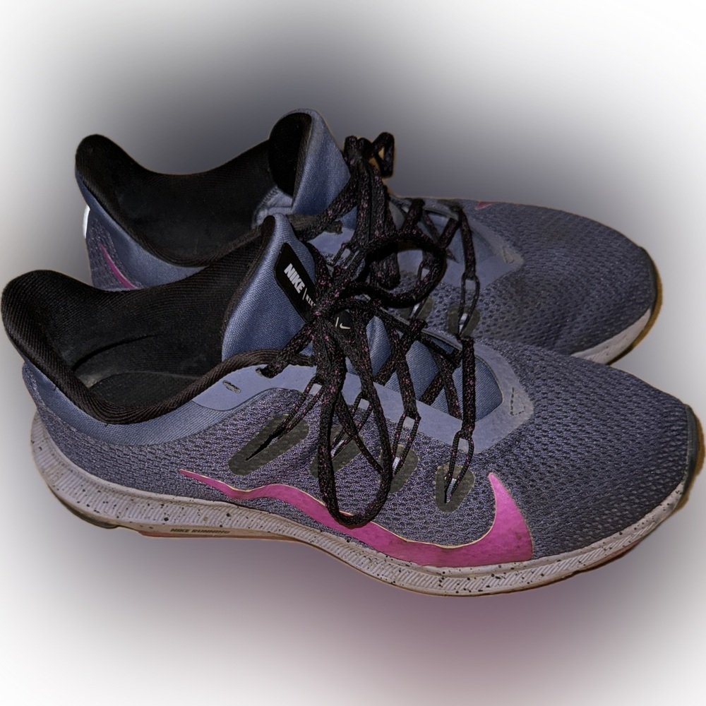 Nike Quest Athletic Sneakers Purple Women’s Running Shoes US Size 8